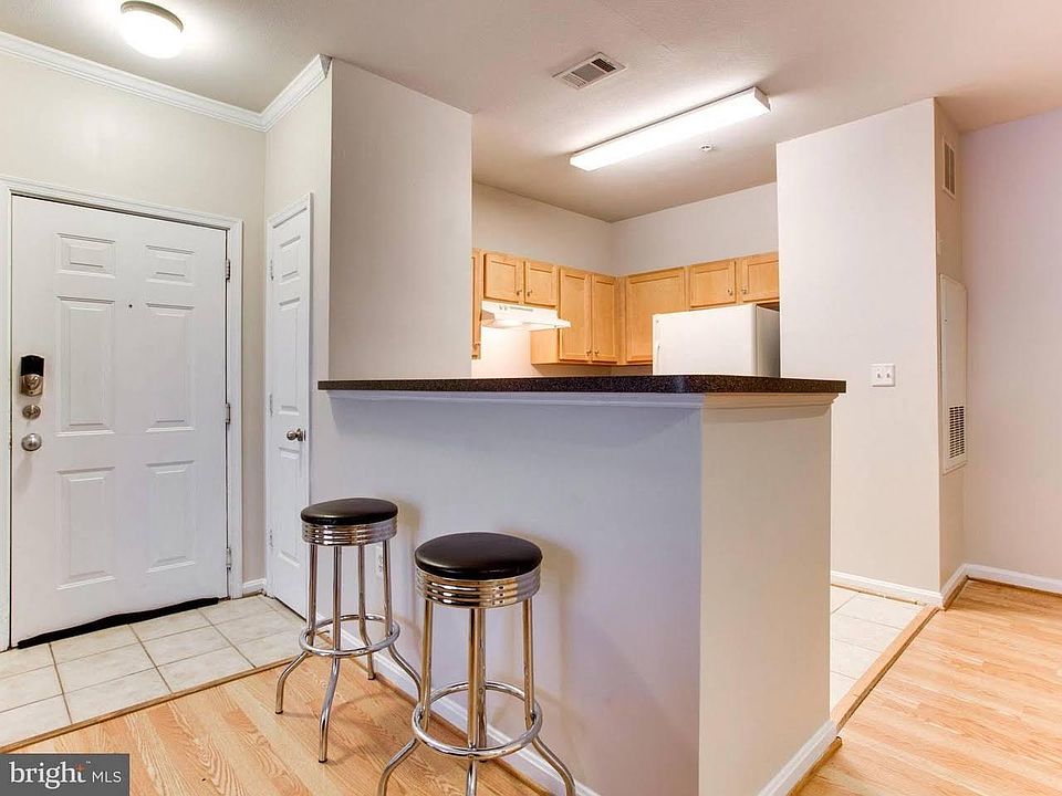 1st image of 5121 Travis Edward Way APT I