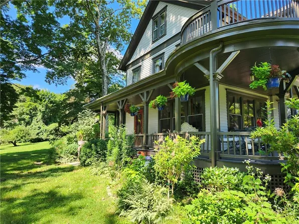 132 TITICUS Road, North Salem, NY 10560