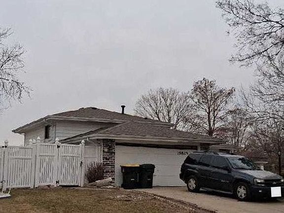 3rd image of 19825 Terrace Ave