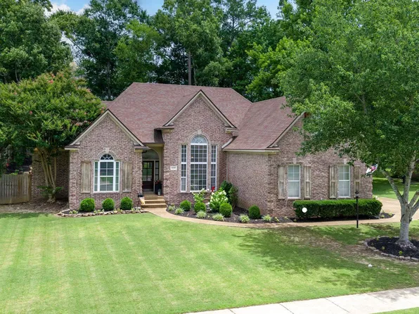 5320 Saffron Spring Dr, Arlington, TN 38002