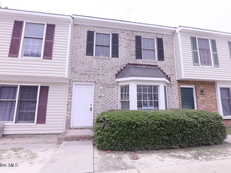 111 Concord Dr #C — Photo 1