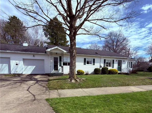 76 1st Ave, Greenville, PA 16125