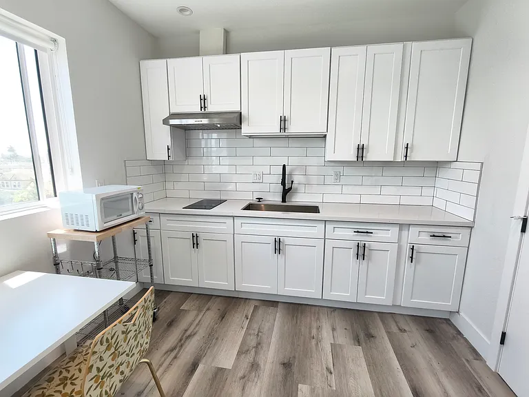 3020 S Normandie Ave #A4 — Photo 7