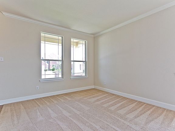2nd image of 2468 Bridgeport Dr