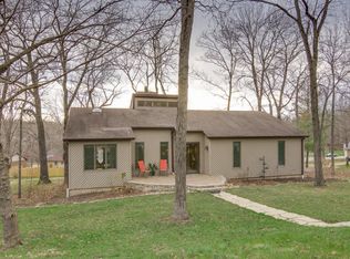 2404 Parkcrest Dr, Jefferson City, MO 65101