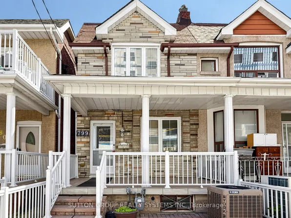 799 Lansdowne Ave, Toronto, ON M6H 3Z1