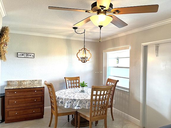 5th image of 34 Pine Arbor Lane #205