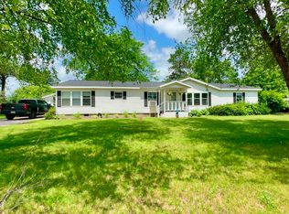 708 Hall Ave, Crivitz, WI 54114