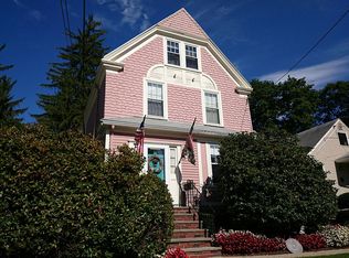 35 Worley St, West Roxbury, MA 02132