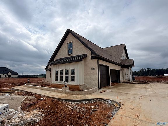 2nd image of 111 Josie Loop Trl