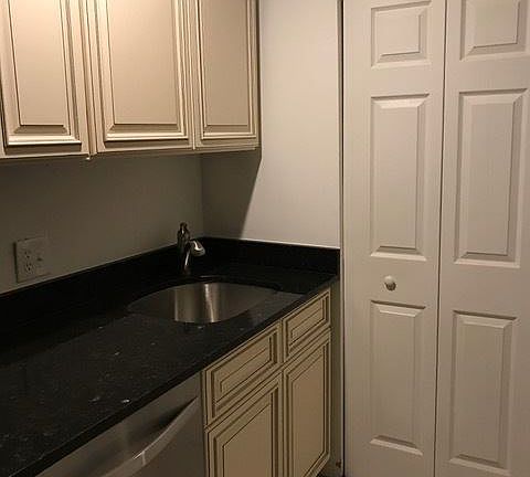 3rd image of 6101 Juneberry Ct