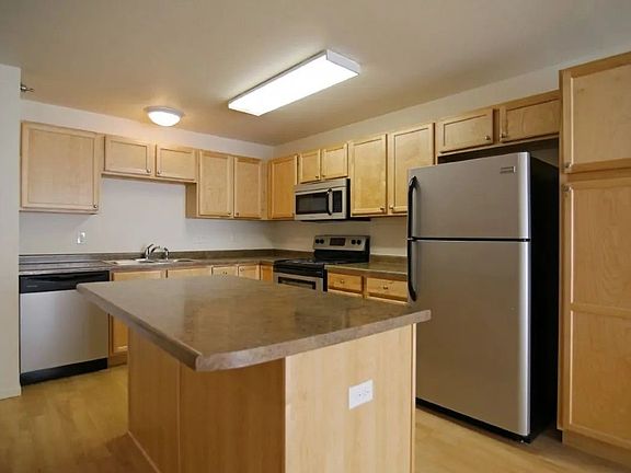 2nd image of 100 Collins Ave APT 400