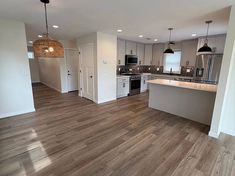 2104 Cottage Hill Cir — Photo 6