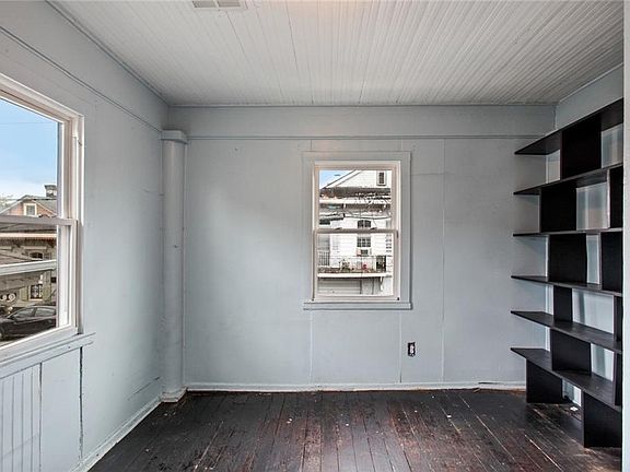 4th image of 1615-17 N Villere St