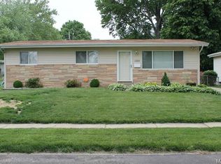 1325 Thrush Ln, Florissant, MO