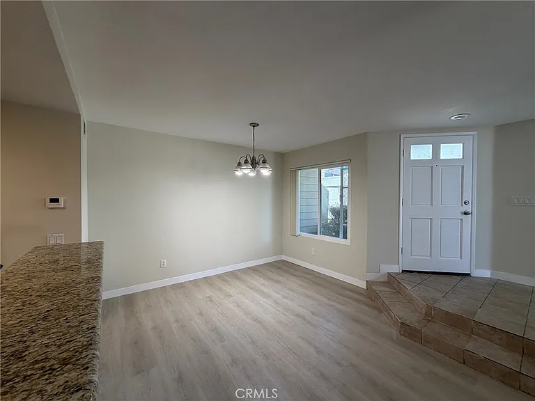 483 Deerfield Ave — Photo 7