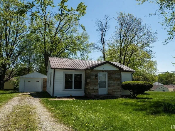 217 N Willow St, Salem, IN 47167