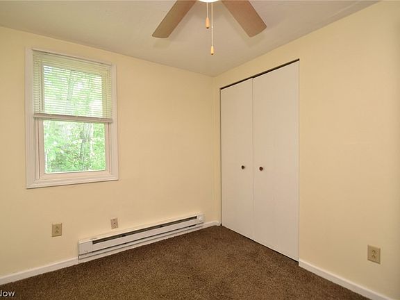 4th image of 16240 Paulette Dr