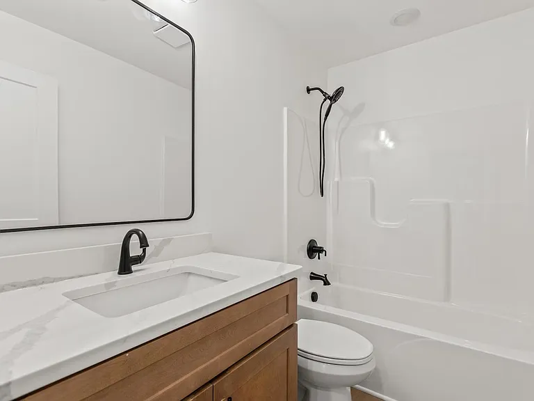 1017 Lauderdale Dr — Photo 16