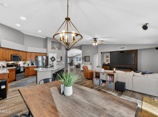 2174 S Stuart Ave, Gilbert, AZ 85295