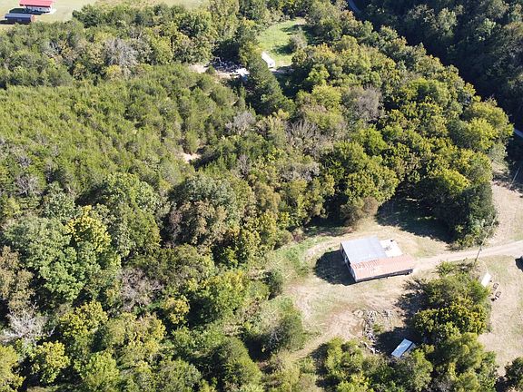 4th image of 736 Henry Rd