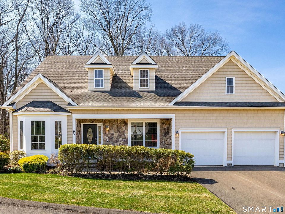 1st image of 90 Apple Gate #95