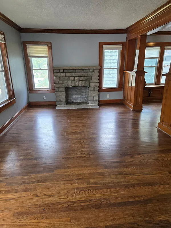 3 bed, 1.0 bath, 1144 sqft, $1,195 — Photo 4