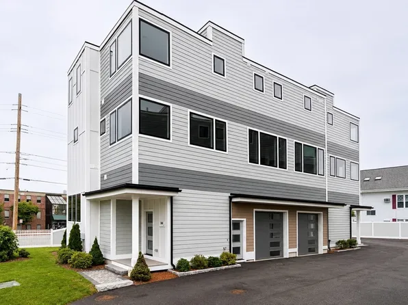 308 Newton St #1, Waltham, MA 02453