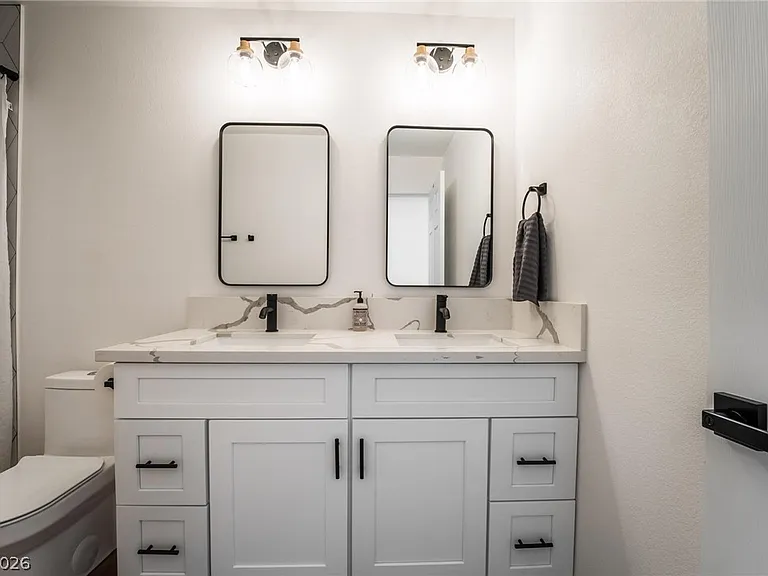 2206 Heavenly View Dr — Photo 16