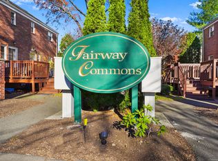 303 Bridge St #303, Stamford, CT 06905