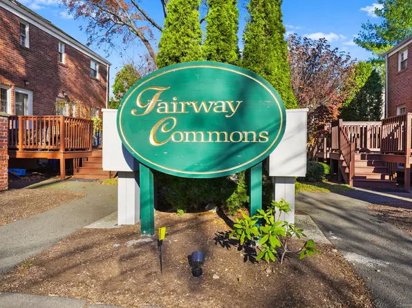 303 Bridge Street #303, Stamford, CT 06905