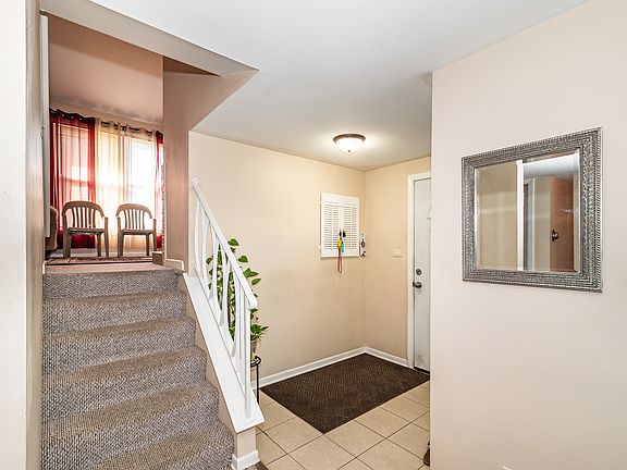 2nd image of 9253 Aspen Dr