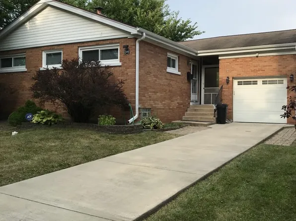 5109 Grand Ave, Downers Grove, IL 60515