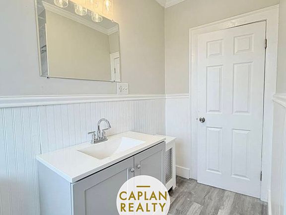 4th image of 312 Huntington St #1C