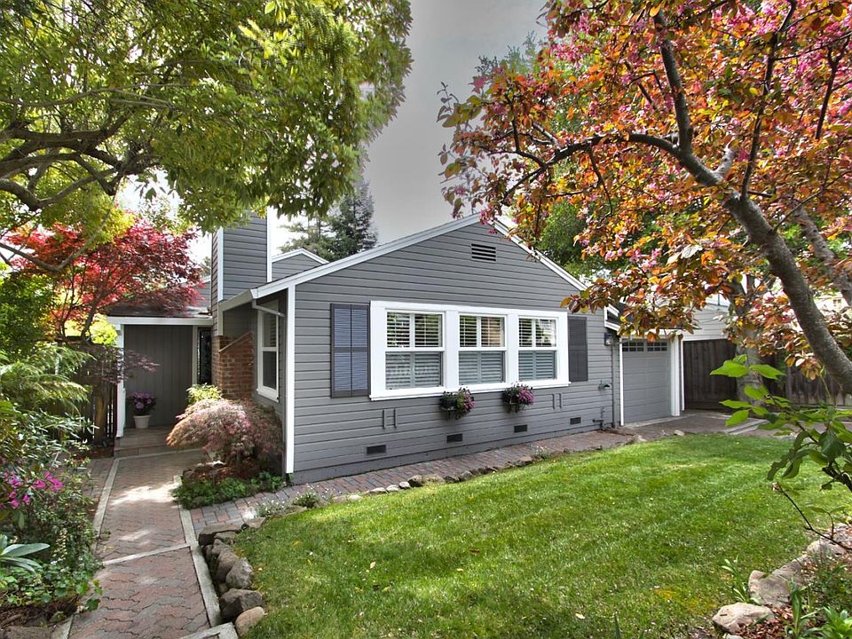 1st image of 1631 Francis Ave