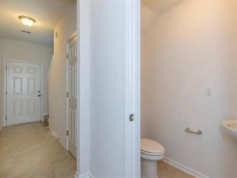 126 Moultrie Village Ln #1 — Photo 5