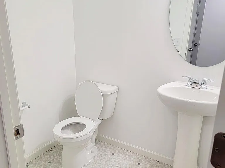 5871 156th St W — Photo 31