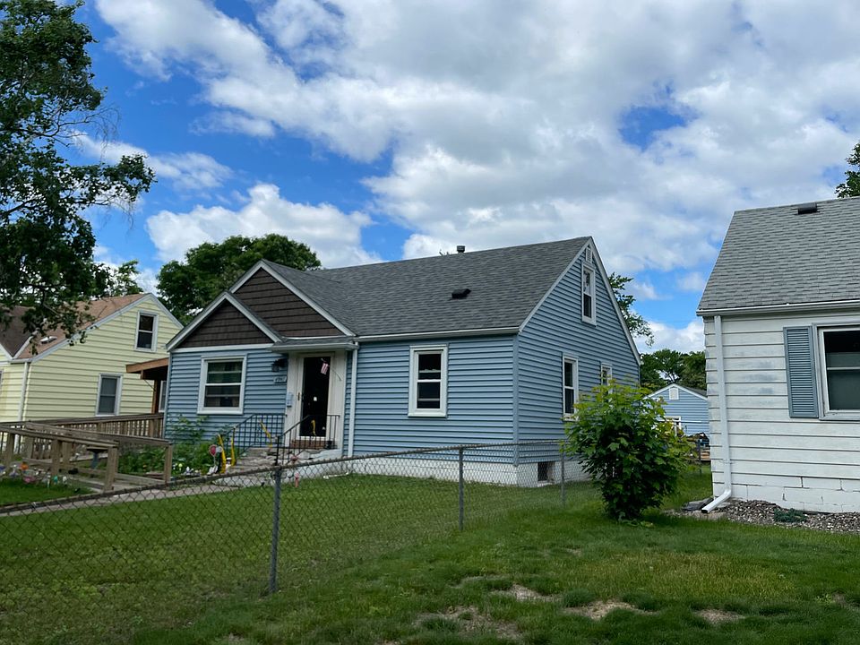 2nd image of 4941 Camden Ave N