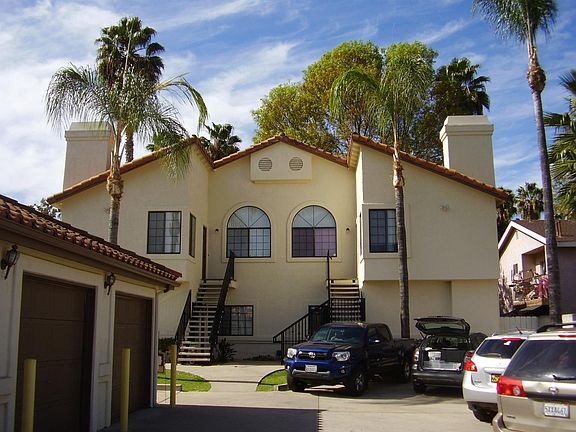 4th image of 501 N Fig St APT D