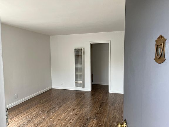 4th image of 3827 Orangedale Ave #3829