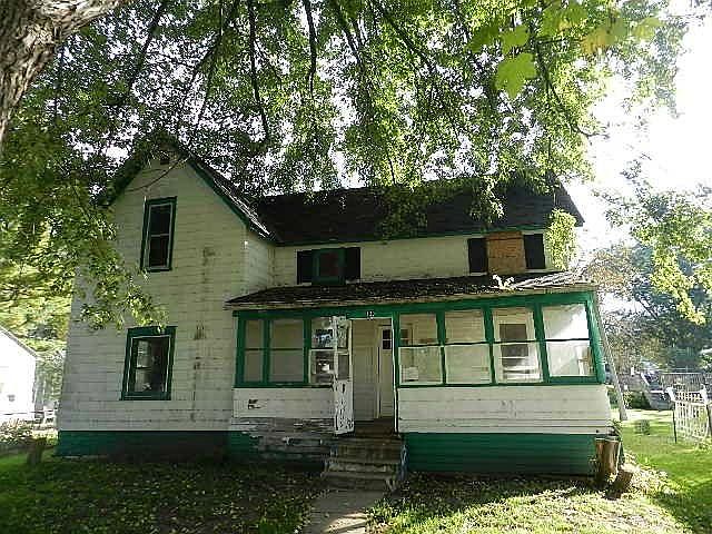 1st image of 120 N Bagley Ave