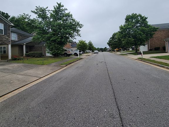 5th image of 1533 Arbor Place Dr