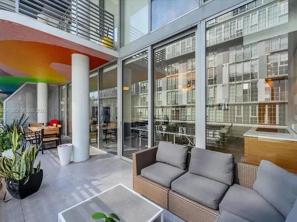 250 NW 24th St APT 4A, Miami, FL 33127