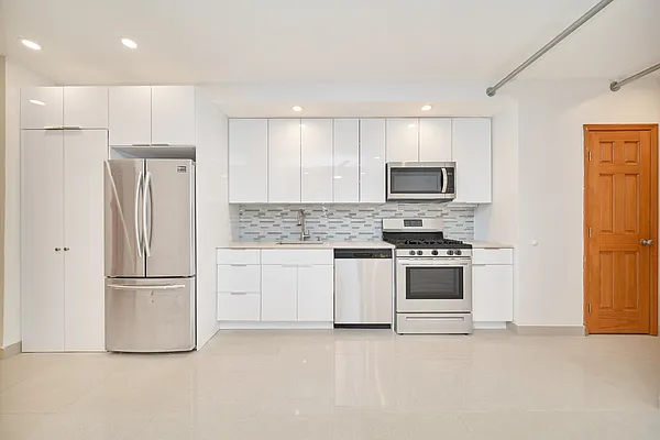 Rented by Living New York | media 1