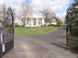 6198 Lexington Rd, Lancaster, KY 40444