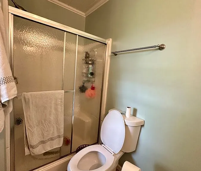 6716 N Euclid Ave — Photo 12