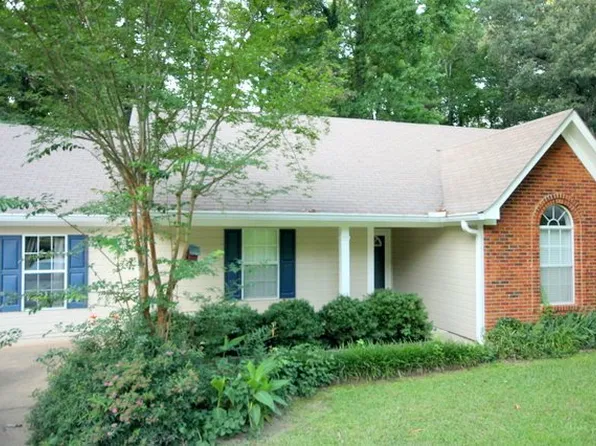 910 Crawford Cir, Oxford, MS 38655