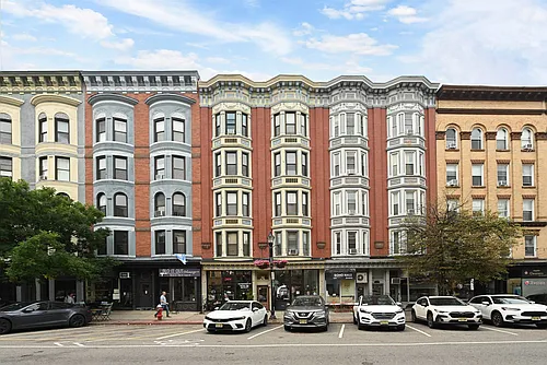 1214 Washington St #2 Photo 1