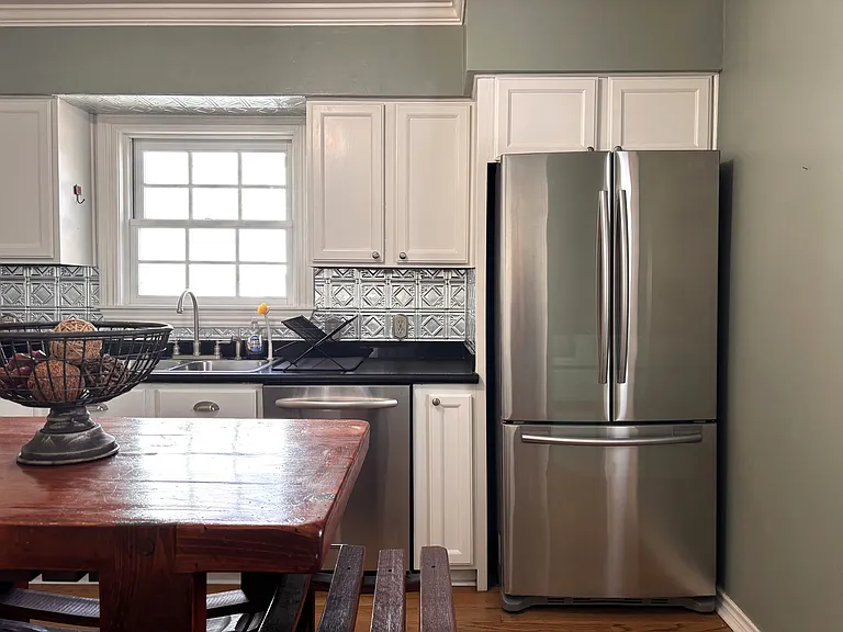 SS refrigerator and dishwasher