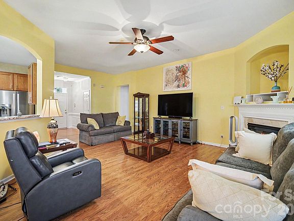 3rd image of 4313 David Cox Rd